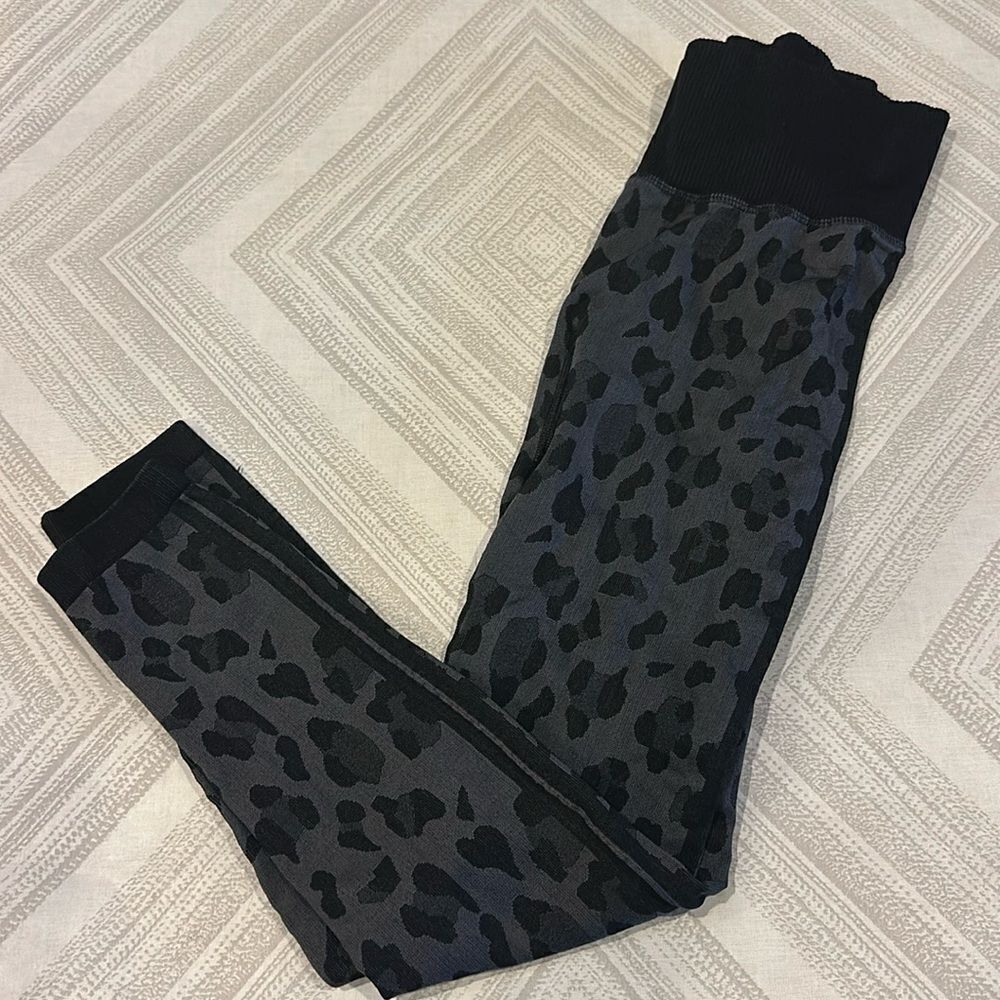925 Fit Women’s Slate Grey Wild Thing Full Length Leggings - Multiple Sizes